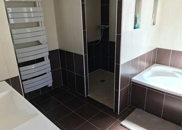 Maison Dame De Monts