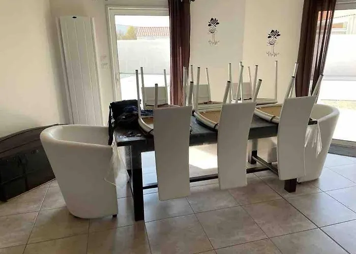 Maison Dame De Monts بيت للعطل *